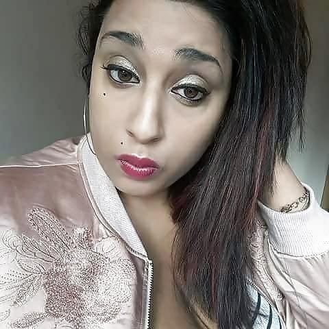 Queenshirley uit Antwerpen,Belgie